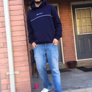 Meet your Posher, Zohaib